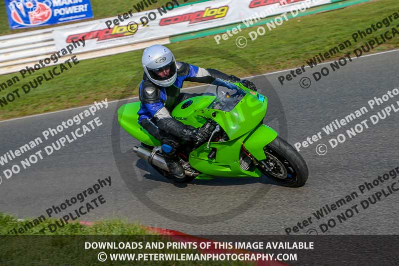 PJM Wedding Photography;enduro digital images;event digital images;eventdigitalimages;mallory park;mallory park photographs;mallory park trackday;mallory park trackday photographs;no limits trackdays;peter wileman photography;racing digital images;trackday digital images;trackday photos